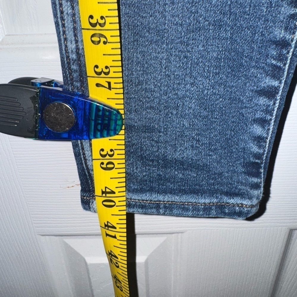 Madewell 10” High Rise Skinny Medium Wash Jeans Size 26T - Picture 5 of 9